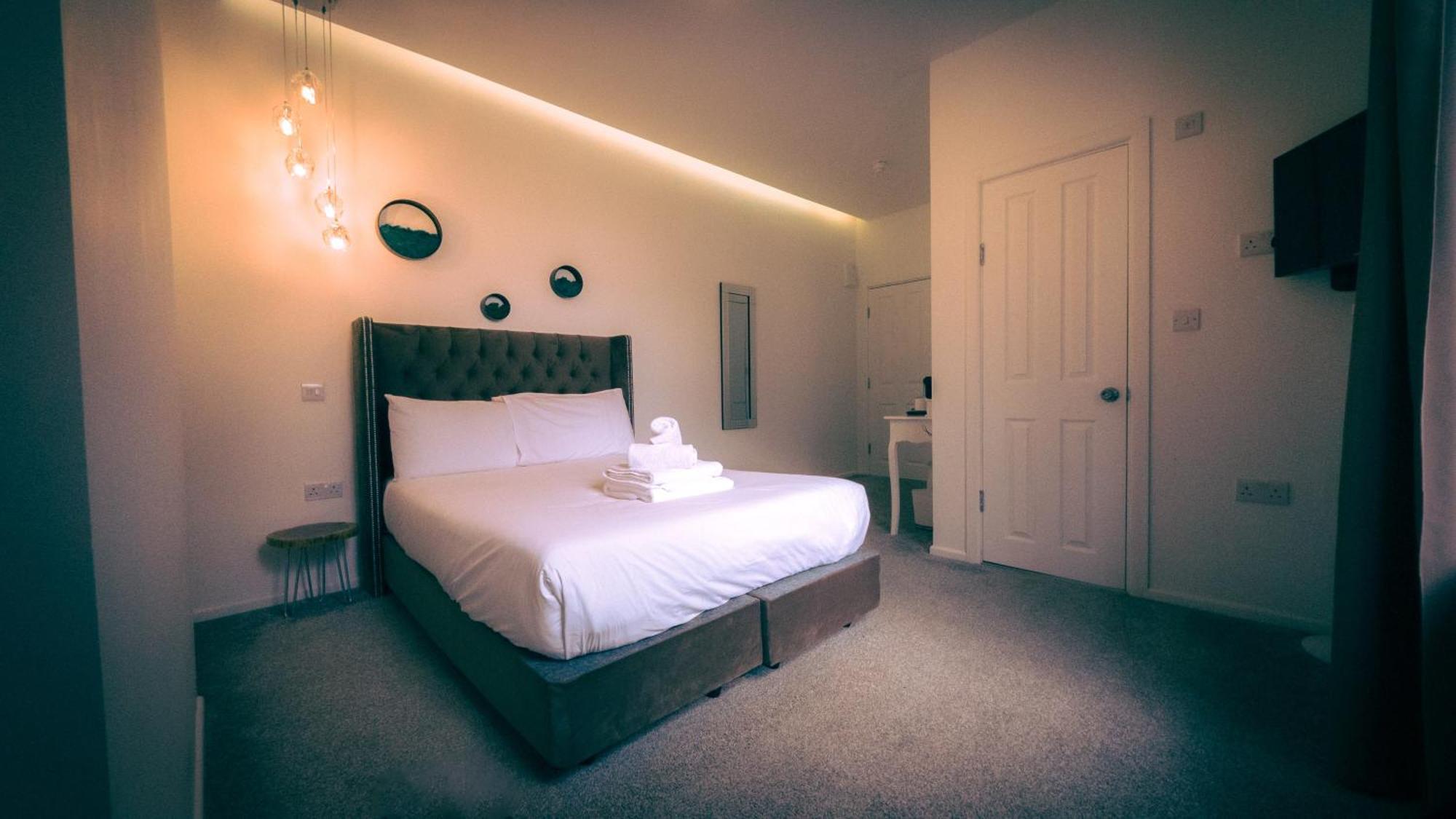 Oyo Newquay Beach Hotel エクステリア 写真