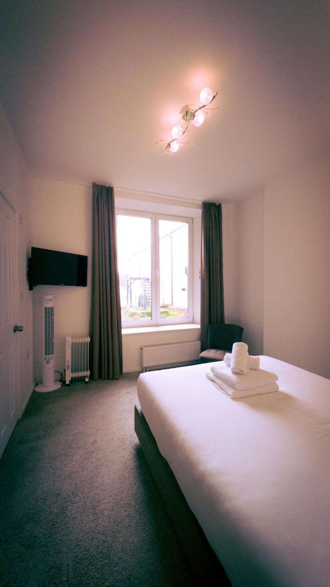 Oyo Newquay Beach Hotel エクステリア 写真